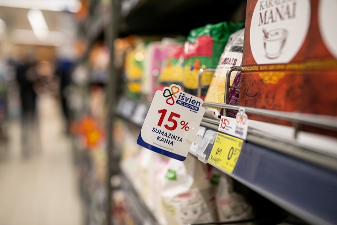 Sumažinus lietuviškos produkcijos kainas pirkėjai jau sutaupė per 3 mln. eurų