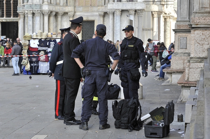 Venecijoje aptikta Antrojo pasaulinio karo laikų bomba