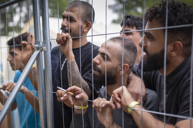 Įvertino nelegalių migrantų protestus: turime susitaikyti, kad tai vyks nuolat