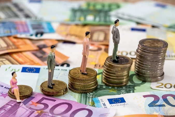 Profsąjungos siūlo minimalią mėnesio algą didinti iki 750 eurų