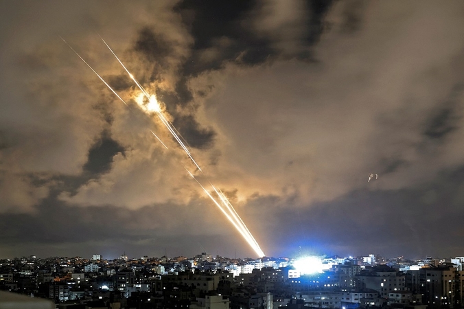 Žiniasklaida: „Hamas“ sutinka laikytis ugnies nutraukimo režimo su Izraeliu