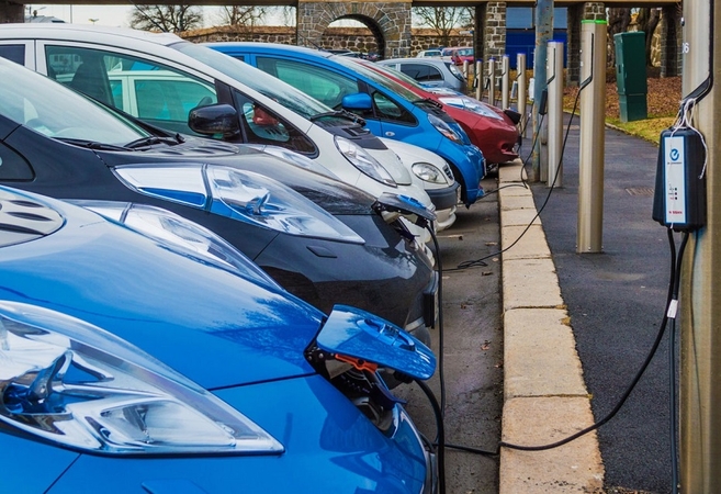 Jūrų keltuose – baimė dėl elektromobilių