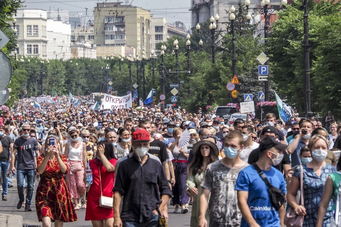 Nepaisant perspėjimų Rusijos Tolimuosiuose Rytuose toliau vyksta protestai