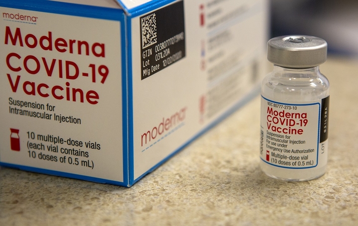 Vyriausybė pritarė 10 tūkst. papildomų „Moderna“ vakcinos dozių įsigijimui