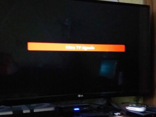 Sumokėta už dvejus metus televizijos, bet jau ketvirta diena su juodu ekranu
