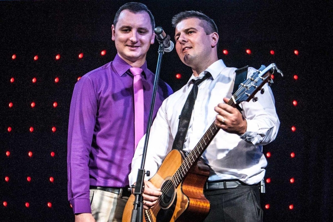 Parą dainavę muzikantai jėgų turėjo ir rekordams atšvęsti