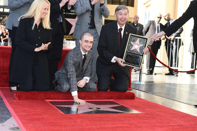 Harį Poterį vaidinęs D. Radcliffe'as pagerbtas žvaigžde Holivudo Šlovės alėjoje