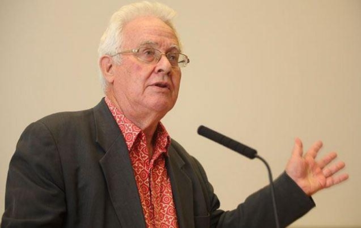 Mirė įtakingas Pietryčių Azijos studijų mokslininkas B. Andersonas