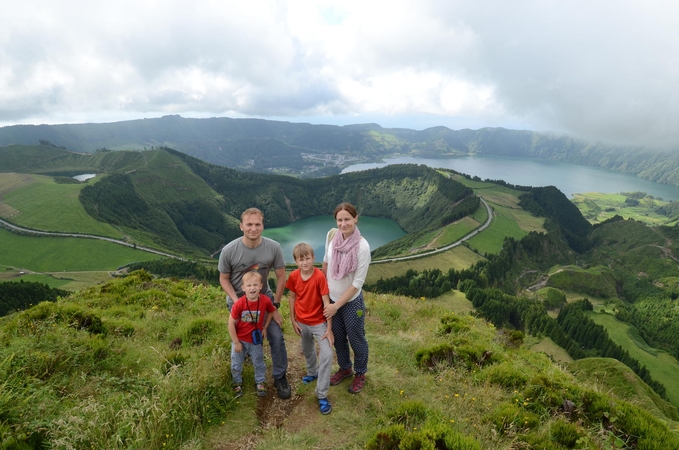 Visur kartu – ir darbe, ir kalnuose