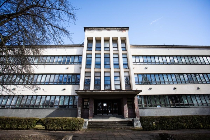 Kauno modernizmo perlu vadinamame pastate – pirmieji atnaujinimo ženklai
