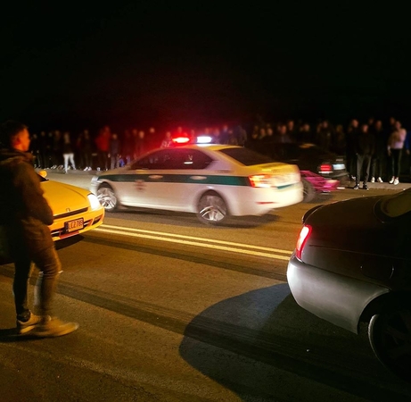 Šiauliuose „dragą“ surengusius greičio mėgėjus policija jau „apdovanojo“ baudomis