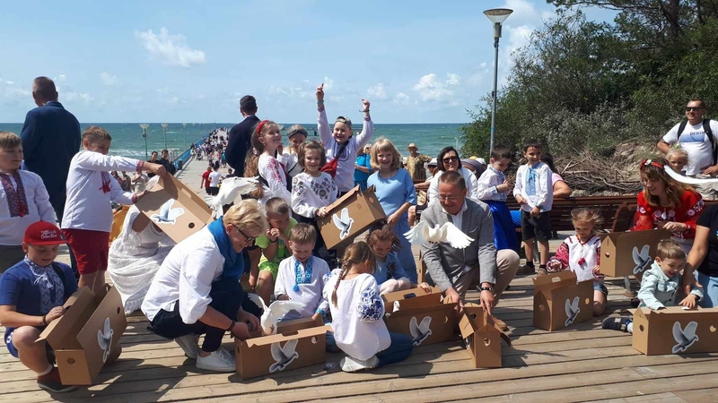 Į Palangą ilsėtis atvyko pirmieji vaikai iš Bučos