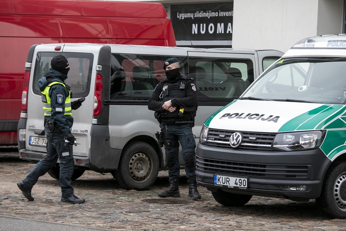 Zarasuose ir Pakruojo rajone rasti negyvi žmonės: mirties priežastys – neaiškios