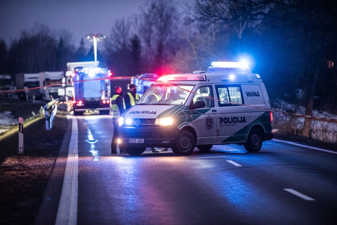 Pradėtas ir šiųmečių tragedijų pakaunės eismo įvykiuose sąrašas: pirmoji auka – dviejų vaikų tėvas