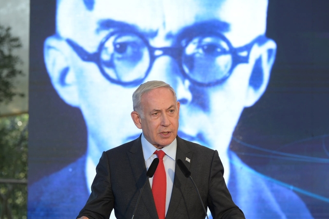 Prieš balsavimą dėl teismų reformų B. Netanyahu implantuotas širdies stimuliatorius
