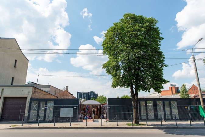 Stoties turgavietės pokyčiai – akivaizdūs: aptriušusius kioskus jau pakeitė šiuolaikiški paviljonai