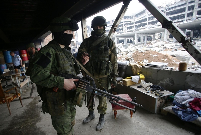 Per susirėmimą Ukrainoje žuvo penki vyriausybės kariai