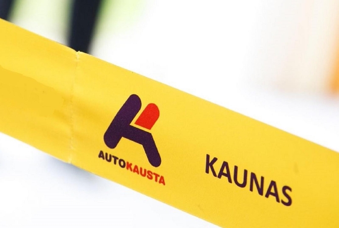 „Autokaustai“ – įtarimai asfalto grobstymu 