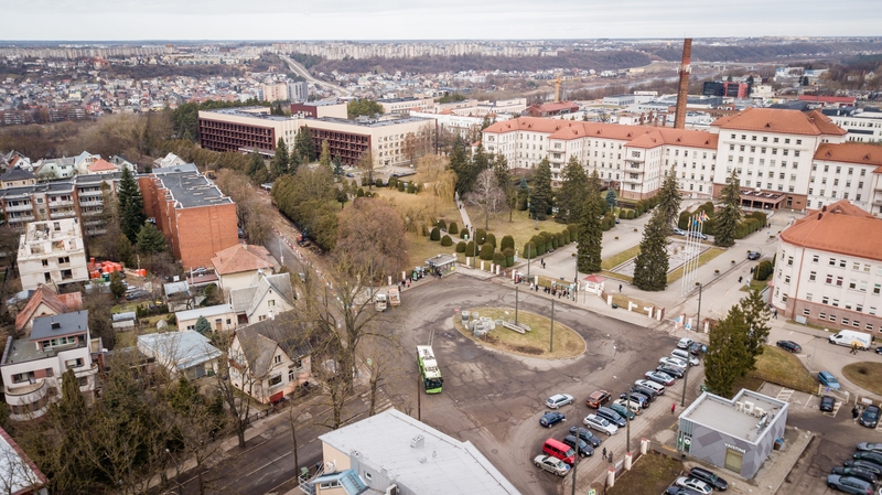 Eismo pokyčiai Eivenių gatvėje: draudžiamas transporto judėjimas abipus žiedinės sankryžos