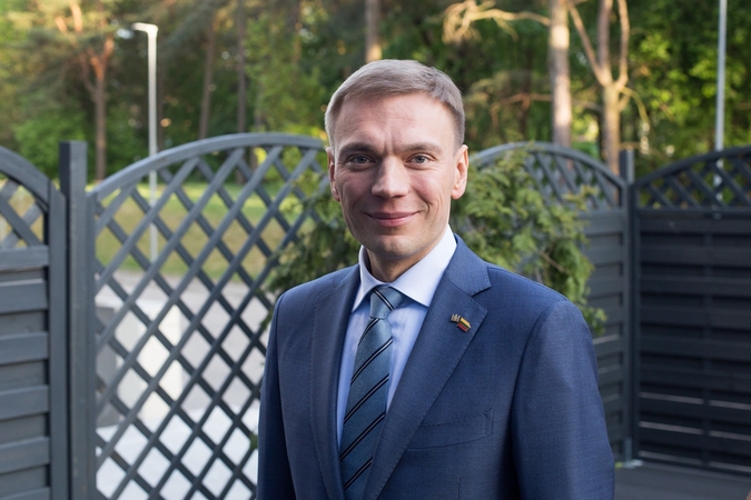 Lietuvoje vyksta Vyriausybės sukeltas ekonominis krachas