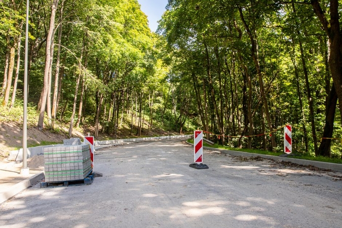 Džiugi žinia vairuotojams: savaitgalį Radvilėnų plente atnaujinamas eismas