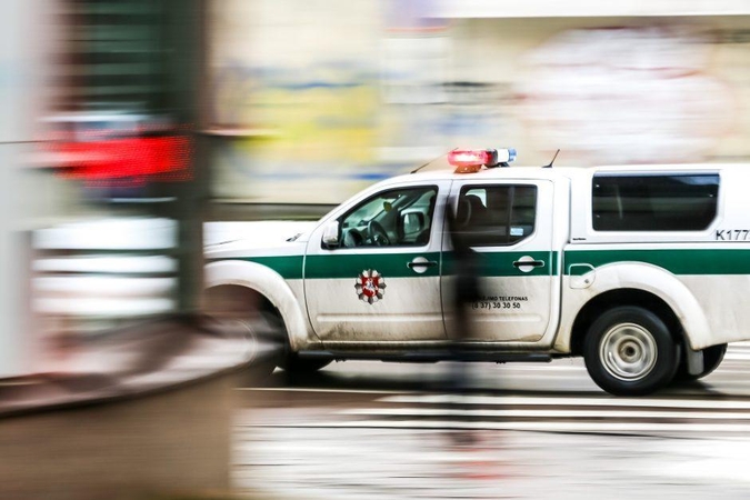 Kaune vaikus muša ne tik girti tėvai: užfiksuotas incidentas parduotuvėje