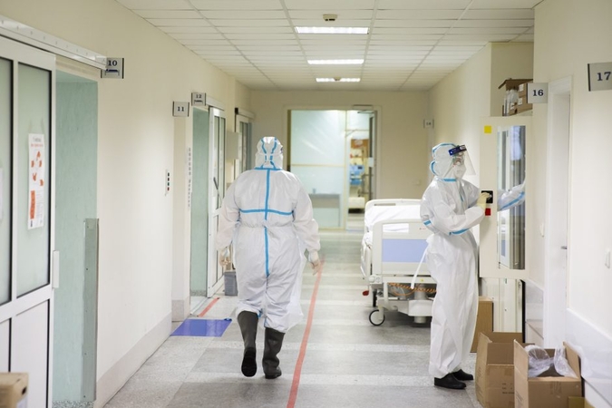 Duomenų apžvalga: ši COVID-19 banga Lietuvoje netrukus taps didžiausia per visą pandemiją