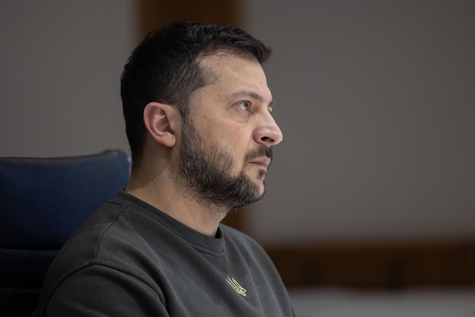 V. Zelenskis: Ukraina pasitraukė iš Avdijivkos, kad išgelbėtų savo žmones