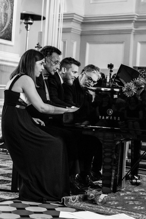 Prasminga: "Kaunas Piano Fest" suburia ir jaunus talentus, ir garsius fortepijono meistrus bei pedagogus. Nuotraukoje – M.Mašanauskaitė, Fali Pavri, R.Lozinskis, Petras Geniušas.