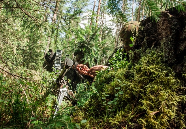 Motorizuotoje pėstininkų brigadoje karinius įgūdžius atnaujino apie 350 rezervo karių