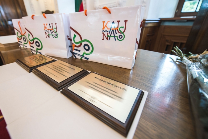 Padėka Metų mokytojams – Kauno pedagogai įvertinti solidžiomis premijomis
