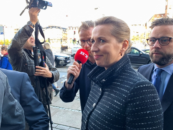 Danijos premjerė pradeda formuoti platesnę valdančiąją koaliciją