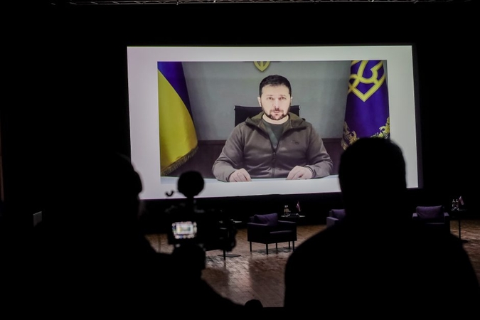 V. Zelenskis kreipėsi į simpoziumo Kaune dalyvius: matome Europą, kovojančią už savo vertybes