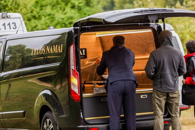 Savaitgalio tragedija: dalį tiesos atskleidė vaizdo kameros įrašas