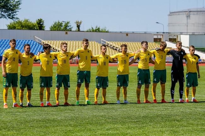 Lietuvos jaunimo futbolo rinktinei – dviguba išvyka