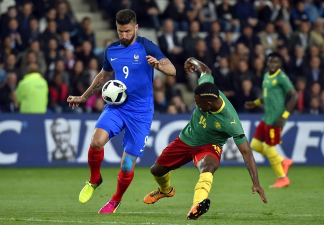 Europos futbolo čempionato šeimininkai įveikė Kamerūno vienuolikę