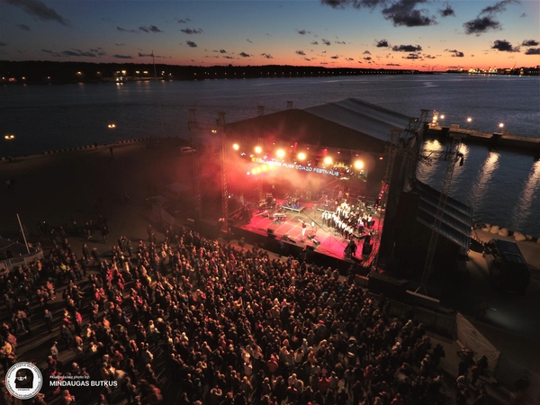 Klaipėdos pilies džiazo festivalis kasmet sutraukia tūkstančius žmonių.