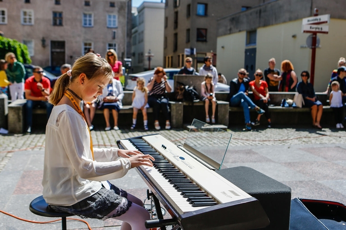 Gatvės muzika suskambo jūriškai nusiteikusioje Klaipėdoje