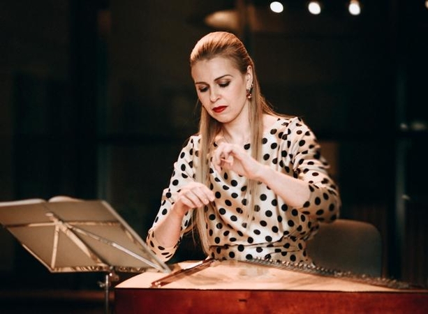 Kanklininkė A.Bružaitė.