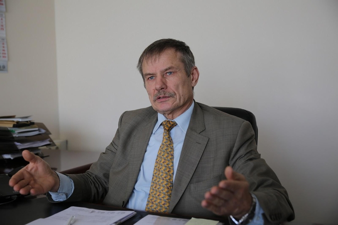 „Krovinių terminalo“ vadovas A.Gimbutas stebėjosi nuolatiniais veiksmais, kuriuos prieš privatų verslą uoste vykdo valstybės valdoma įmonė.