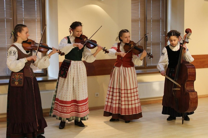 „Tramtatulyje“ varžysis jaunieji folkloro atlikėjai