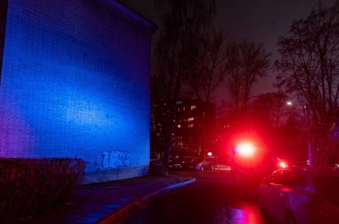 Širvintų rajone atvira liepsna dega namas