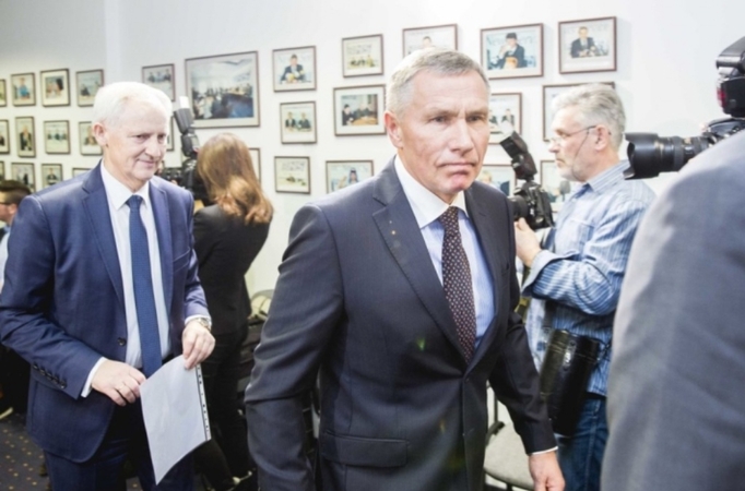 Po sprendimo dėl Karpavičiaus testamento – taikos sutartys