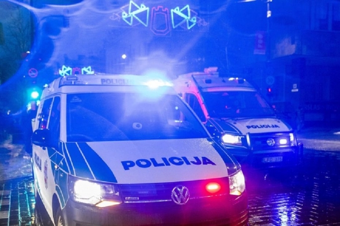 Tragiška nelaimė Panemunėje: automobilis mirtinai sužalojo žmogų