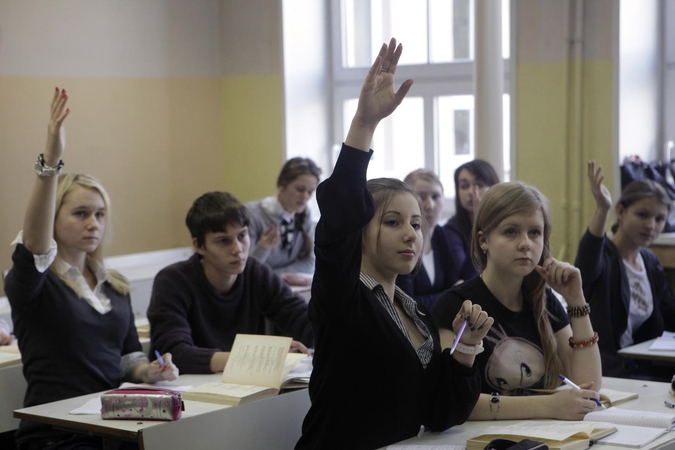 Latvijoje pradėtas tyrimas dėl nutekintų egzamino rašinių temų