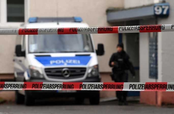 Vokietijos policija toliau ieško įtariamojo dėl rengto teroro išpuolio