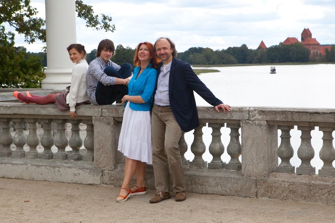 Apie darbą, meilę ir triušius