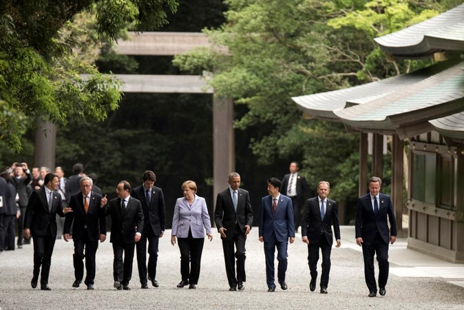 Didžiojo septyneto lyderiai Japonijoje tarsis dėl stringančios ekonomikos
