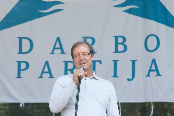 V. Uspaskichas: R. Karbauskis tapo S. Skvernelio įkaitu