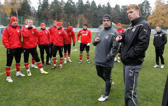 Prieš futbolo dvikovą – apie Lietuvos krepšinį